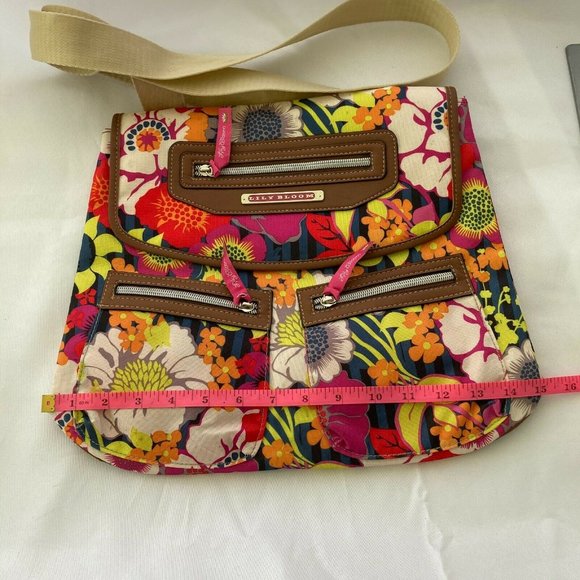 🌷 Lily Bloom Lightweight Floral Backpack Pinks - Picture 2 of 9